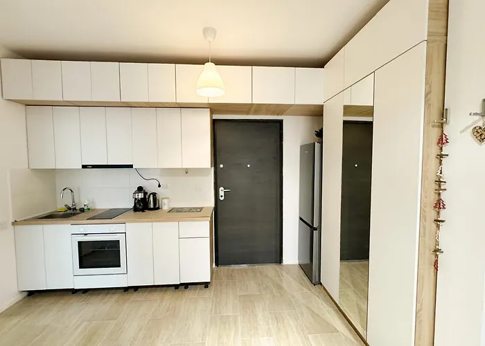 Modern Edge *