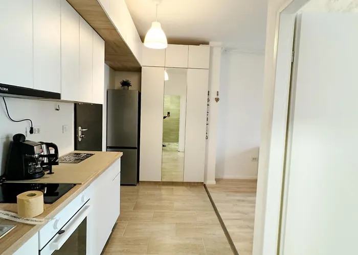 Modern Edge *